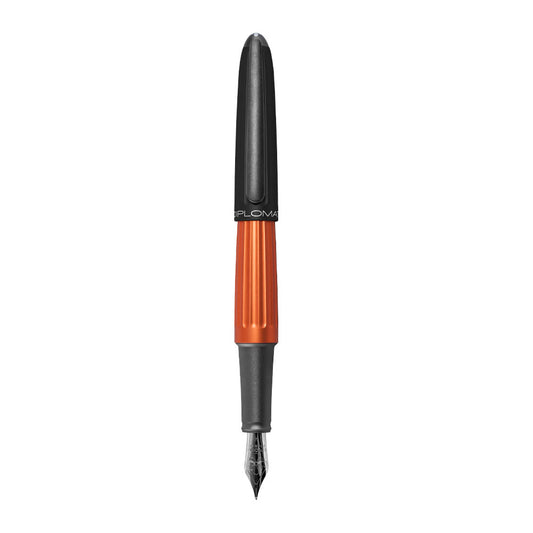 Stylo-Plume Aero Noir/Orange 14 Carats Diplomat
